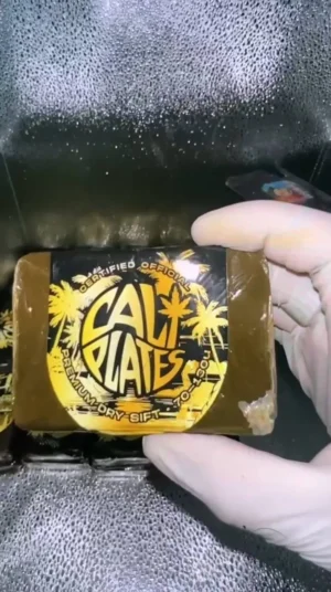 Violet Fog Cali Plates Hash